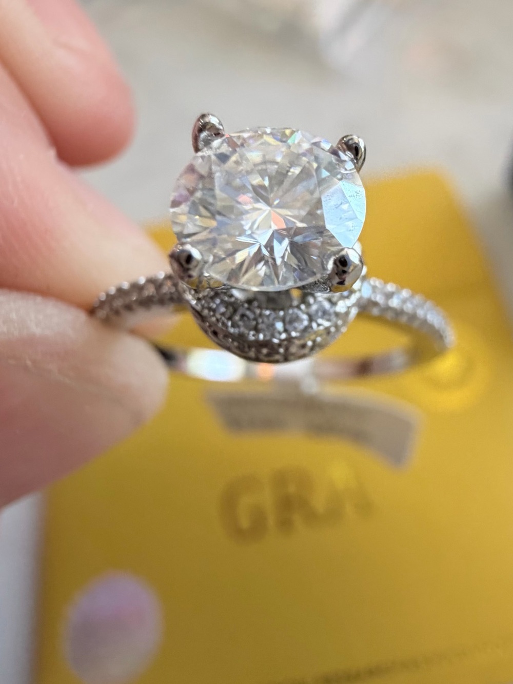 New Elegant Moissanite Solitaire Ring 
Hidden Halo and Pavé Accent 18K Plated